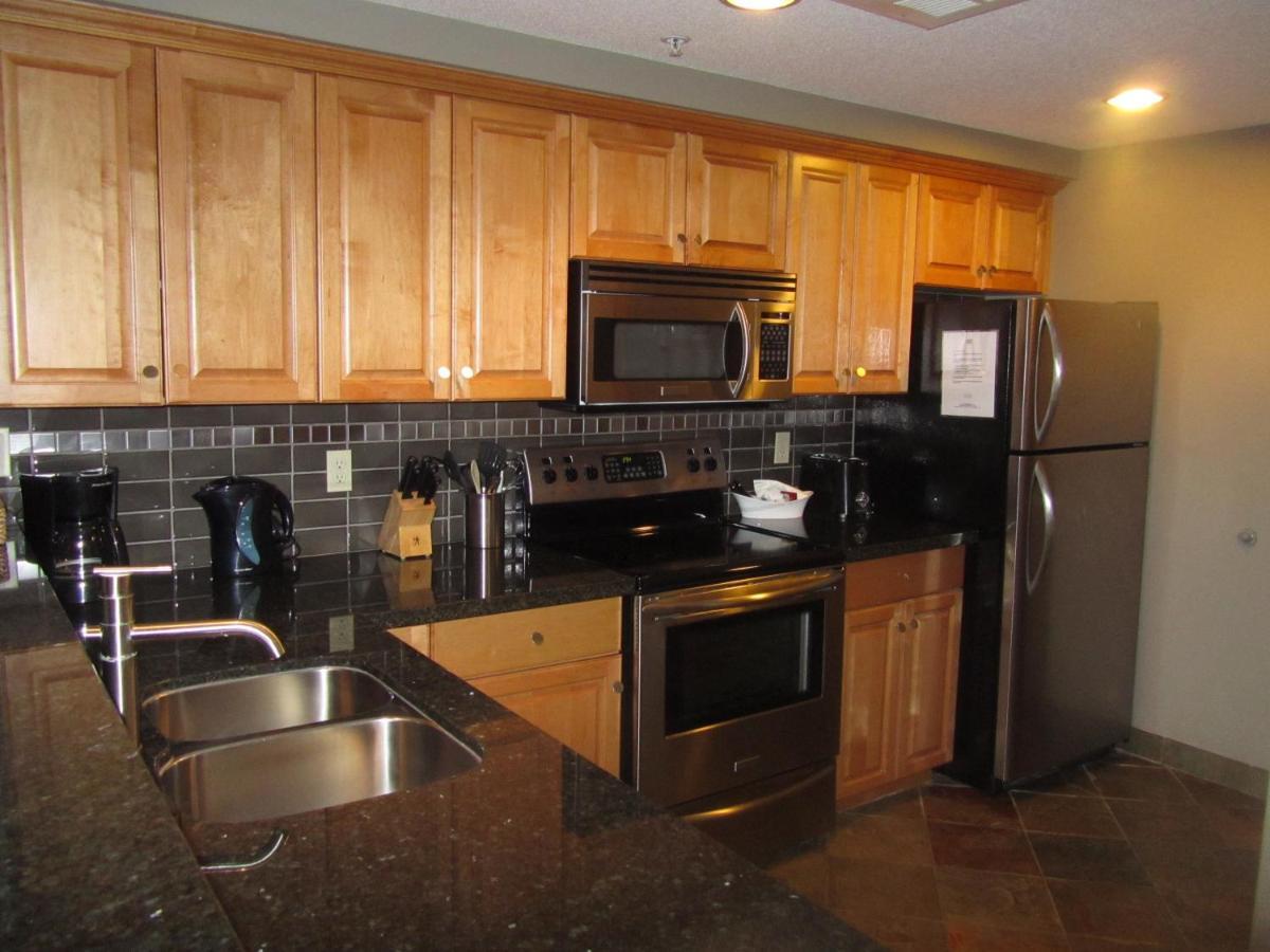 Platinum Suites Resort - Vacation Rentals Canmore Pokoj fotografie