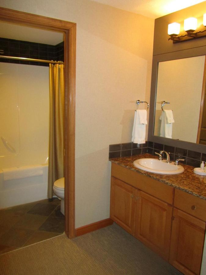 Platinum Suites Resort - Vacation Rentals Canmore Pokoj fotografie